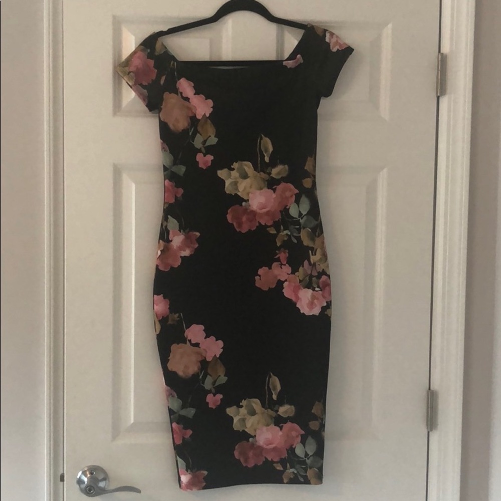 Floral off the shoulder midi dress